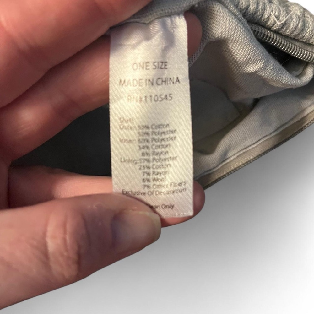 Handcrafted Gray Macrame Clutch - image 4